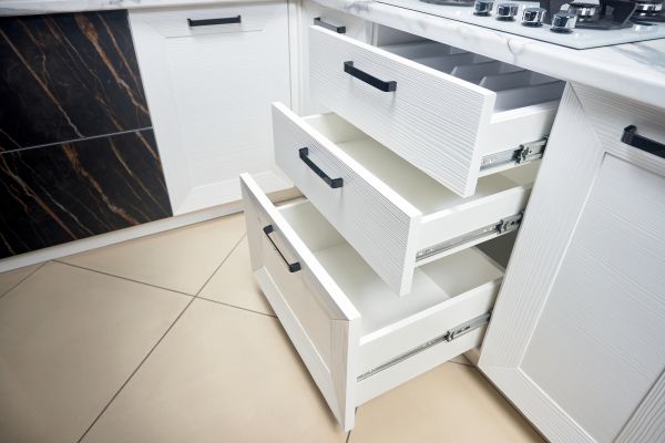Kitchen Drawer Replacement in Bedford