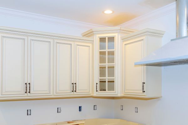 Kitchen Cabinets Repair in Bedford