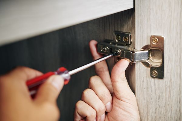 Cabinet Hinge Installation in Bedford